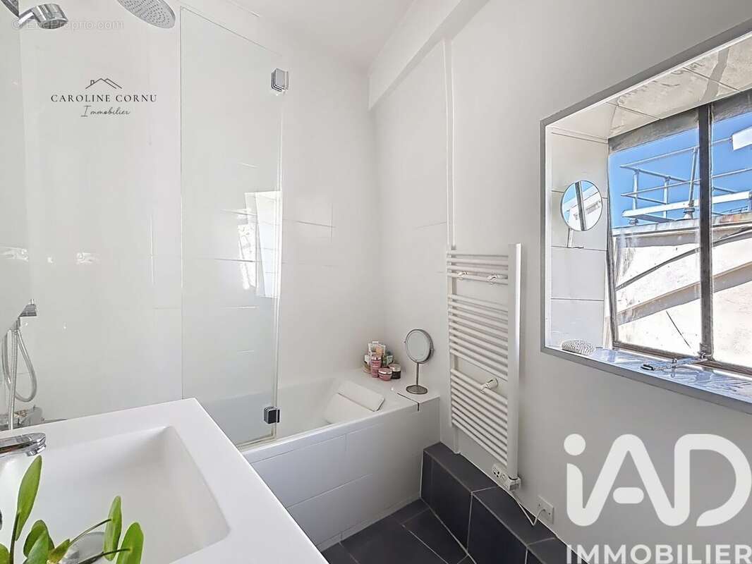 Photo 6 - Appartement à PARIS-9E