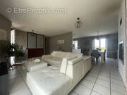 Maison à SAINT-GERMAIN-DES-FOSSES