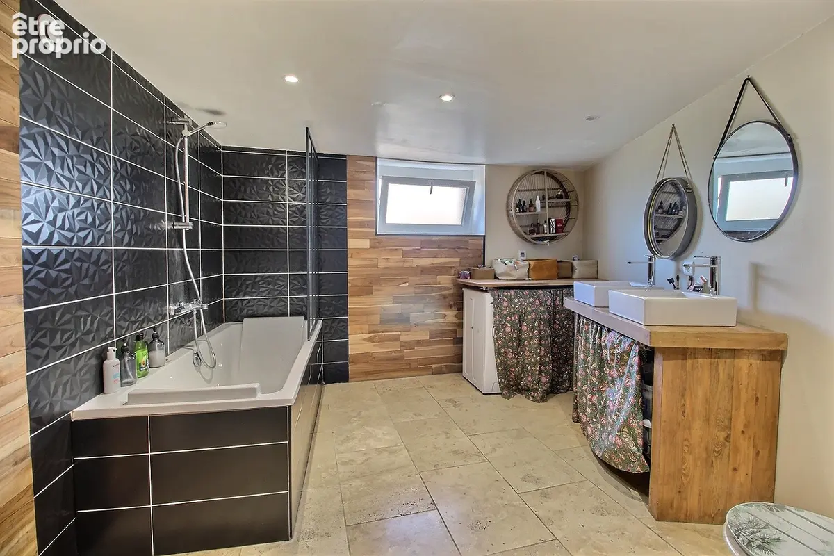 COLLONGE EN CHAROLLAIS, maison  5 pièce(s) 150 m2 - photo 7