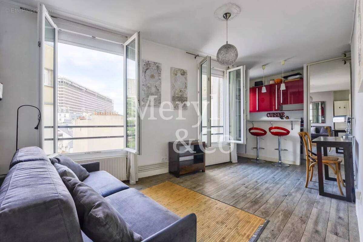 Appartement à PARIS-14E