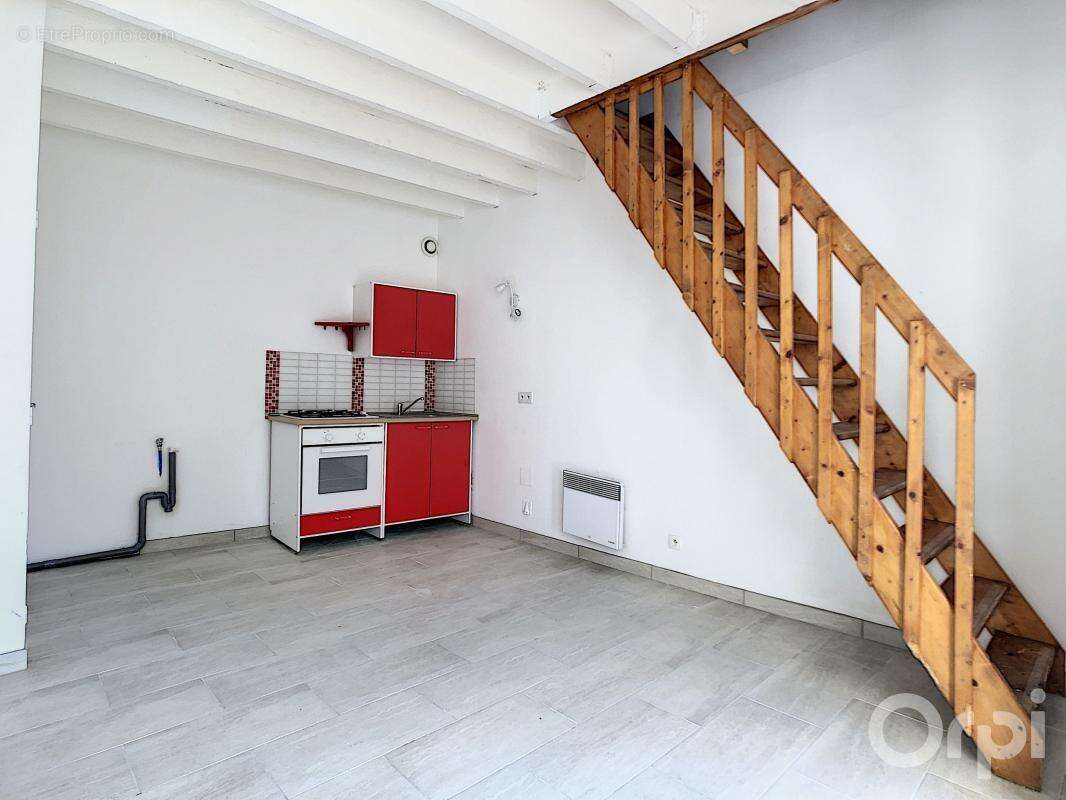 Maison à NEUILLY-SOUS-CLERMONT
