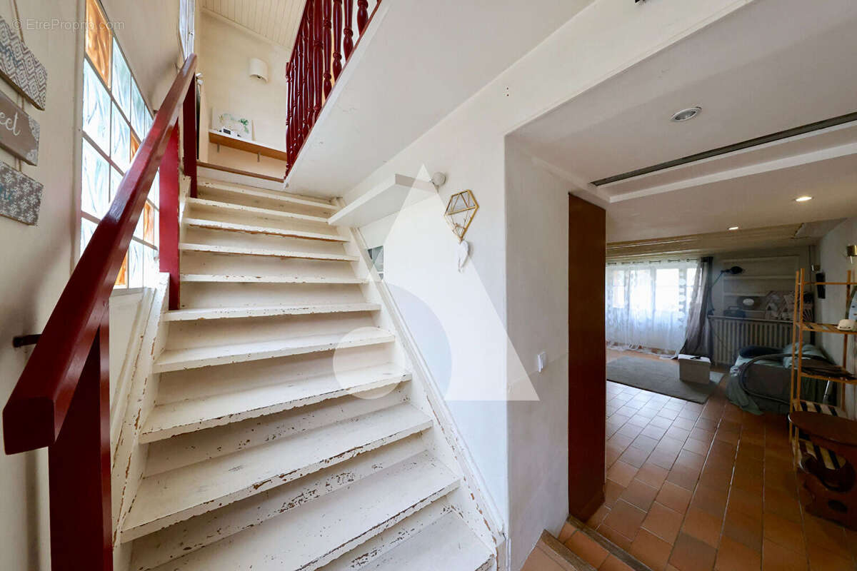 Maison à ETIOLLES