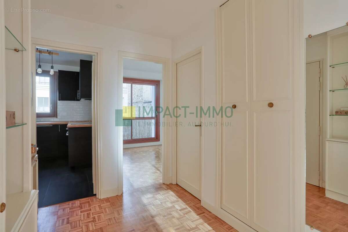 Appartement à CLICHY
