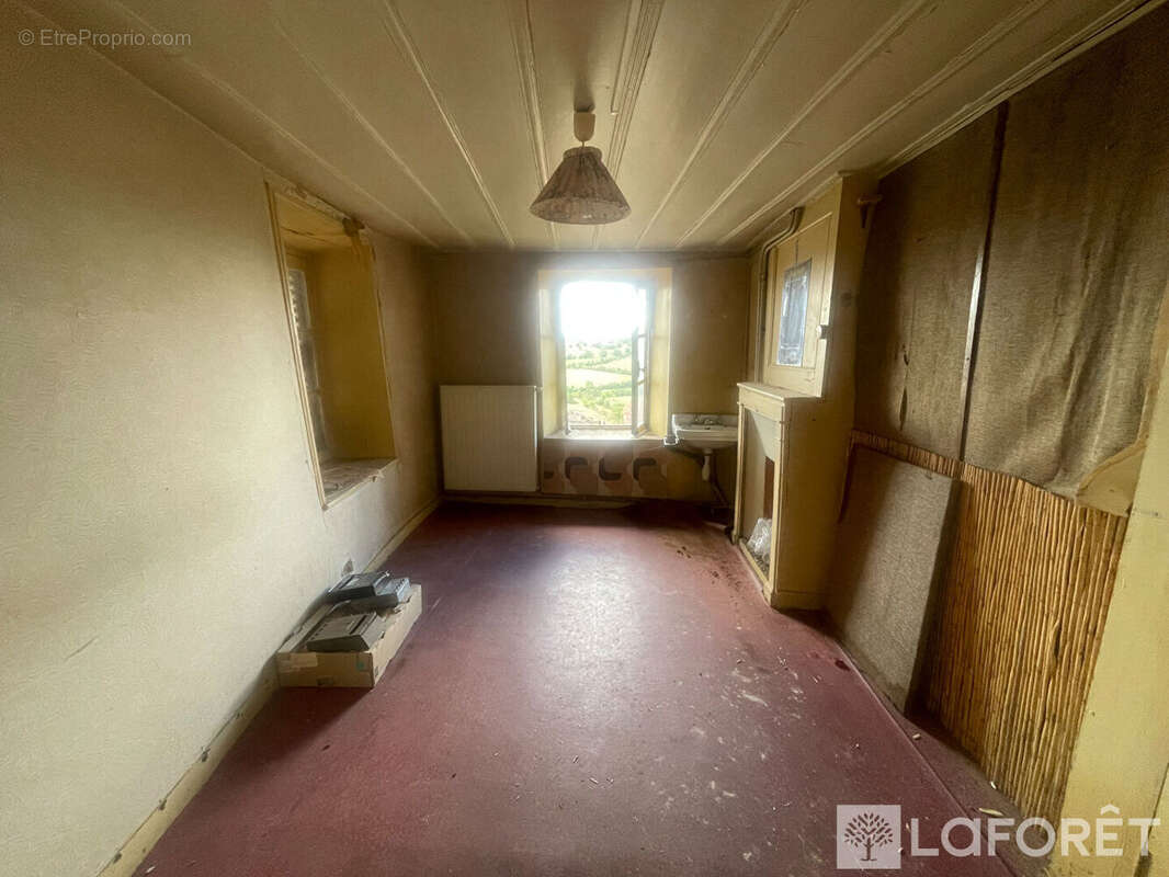 Maison à SAINT-FLOUR