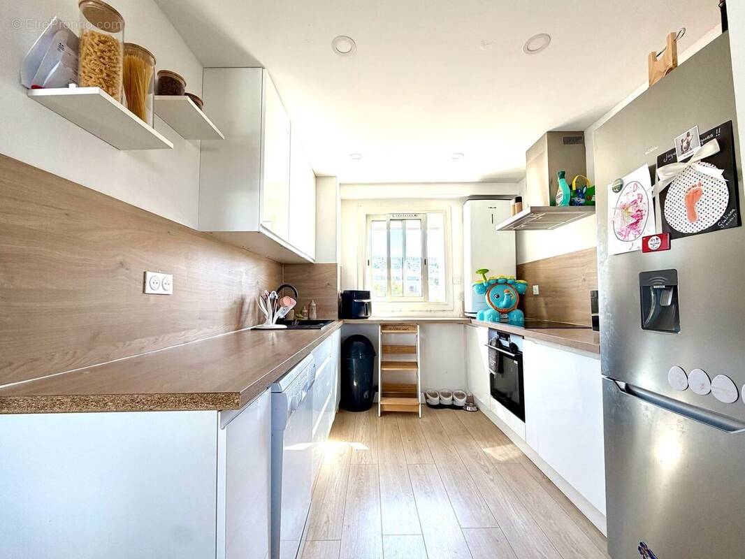 Appartement à VITROLLES