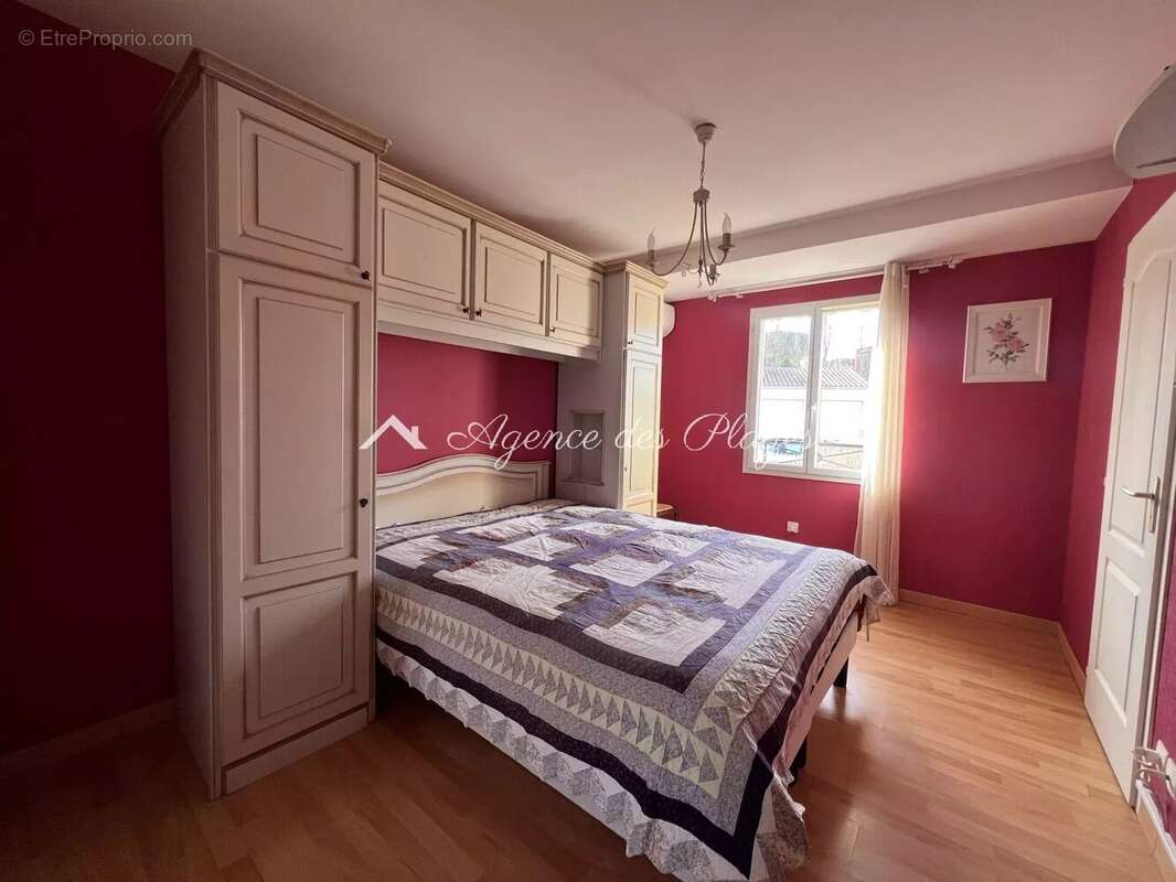 Maison à MESCHERS-SUR-GIRONDE