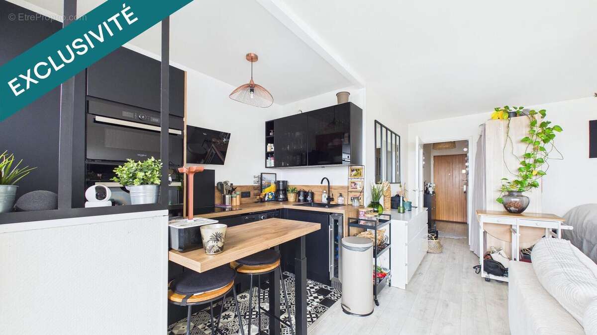 Photo 3 - Appartement à VILLEJUIF