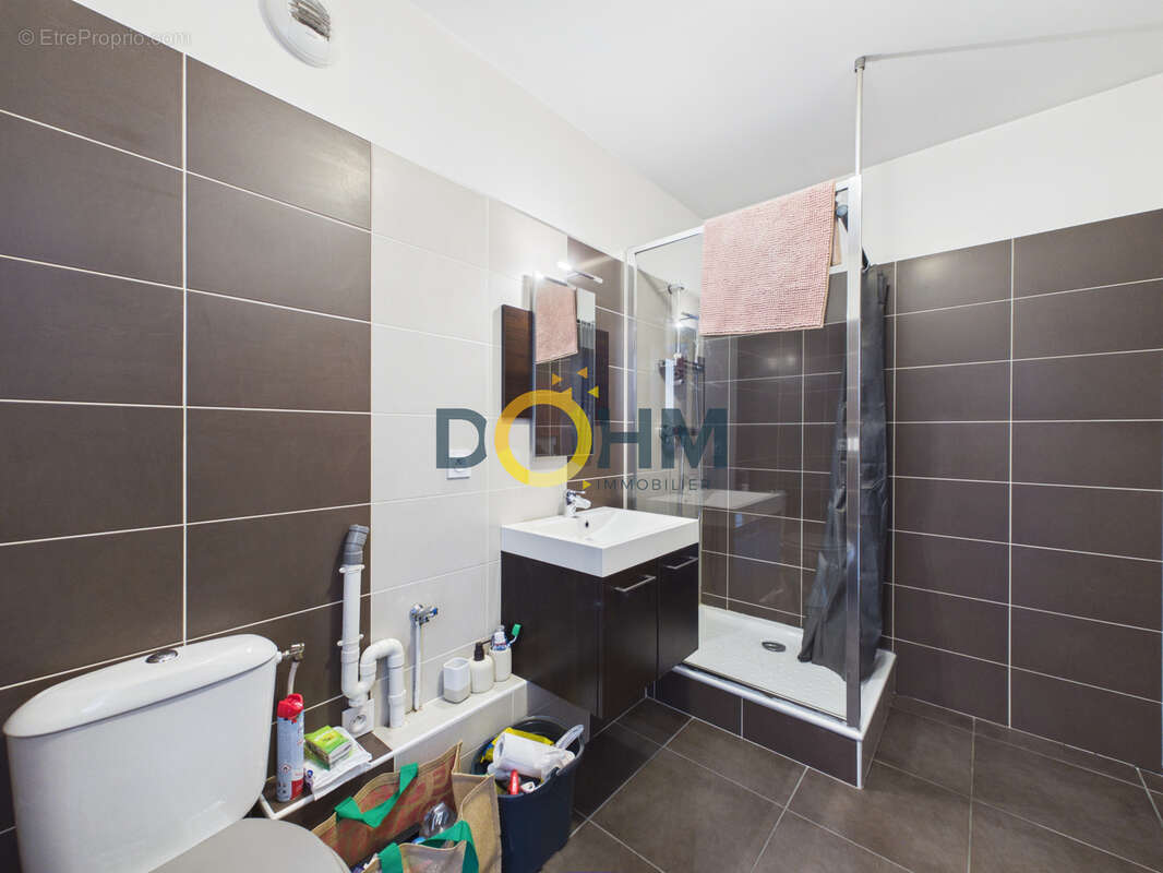 Appartement à SAINT-ETIENNE
