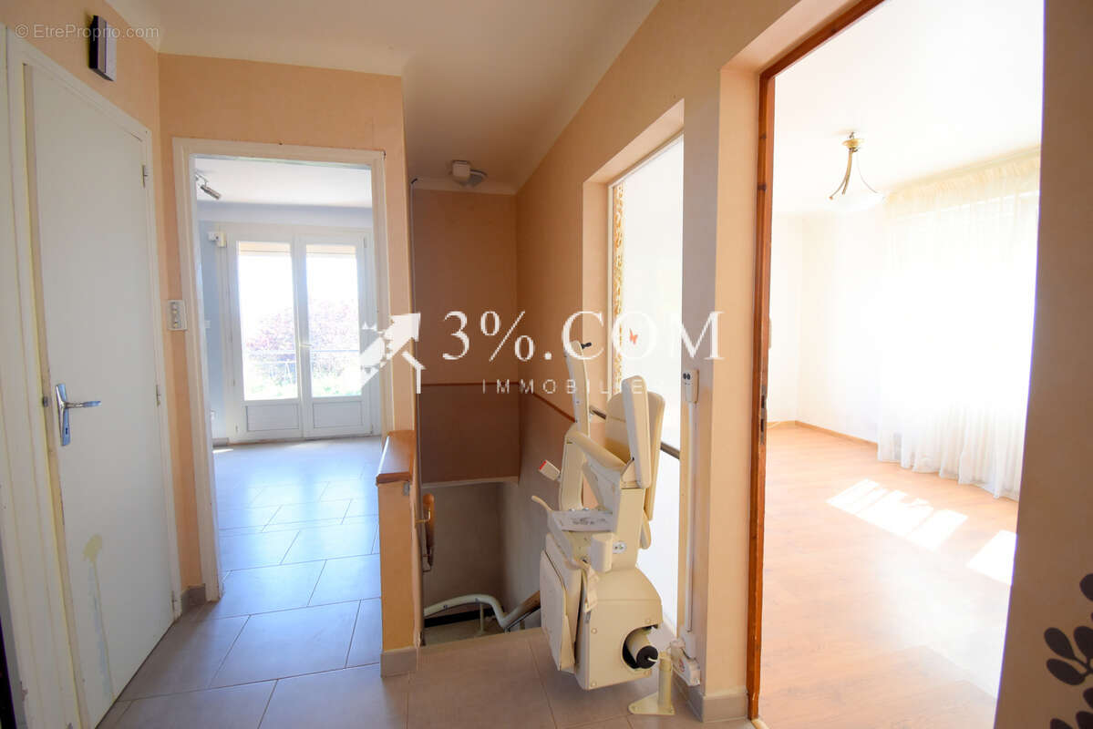 Maison individuelle de 118 m2 sur 920 m2 de terrain à Bulligny (54)-  Vue exceptionnelle sur les coteaux de To - photo 6