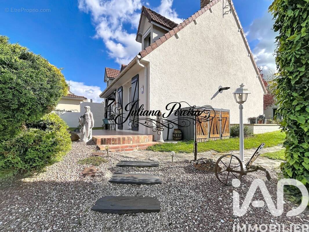 Photo 1 - Maison à MANTES-LA-VILLE