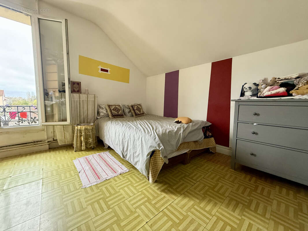 Maison à AULNAY-SOUS-BOIS