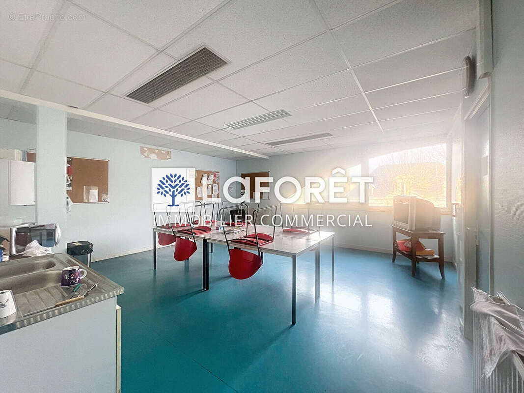 Commerce à PARTHENAY