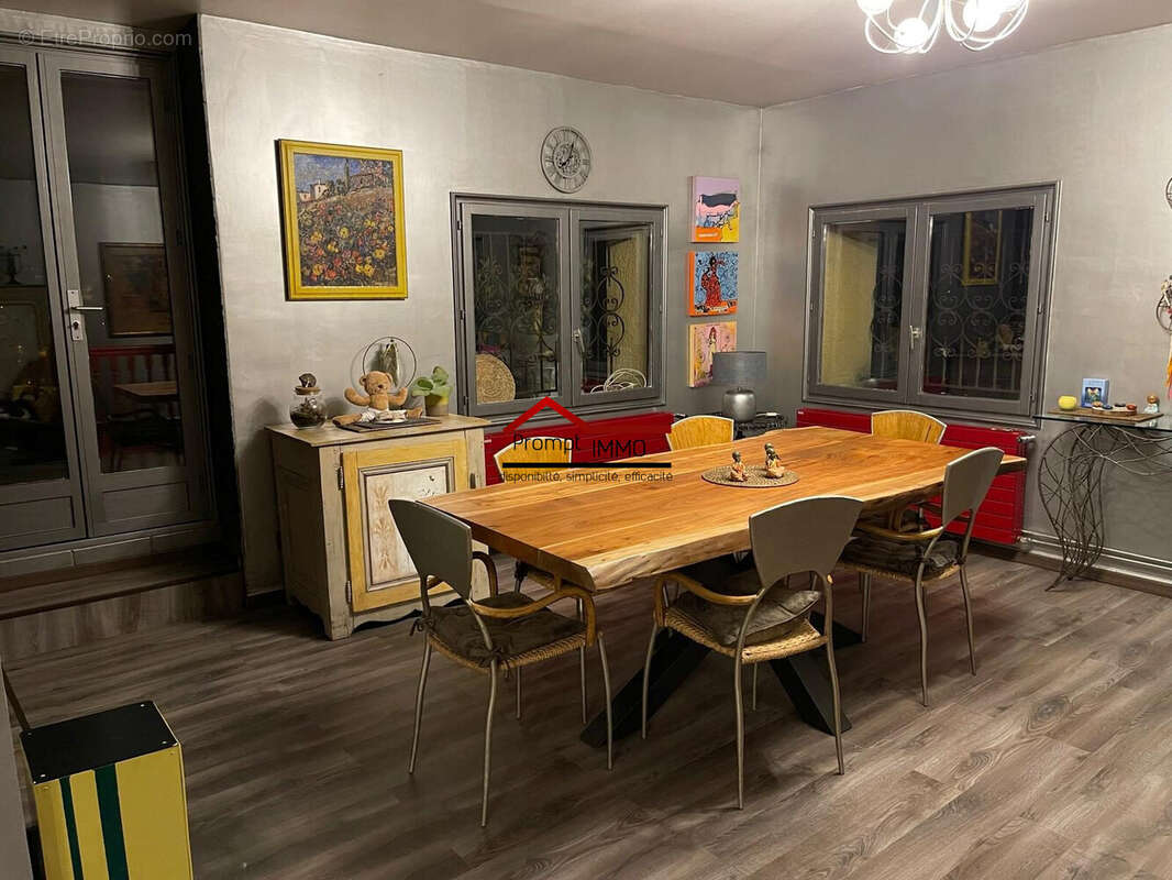 Maison à COUZON-AU-MONT-D&#039;OR