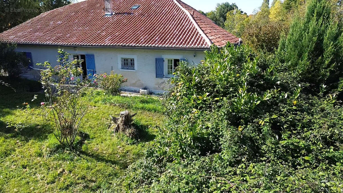 Maison à TOCANE-SAINT-APRE