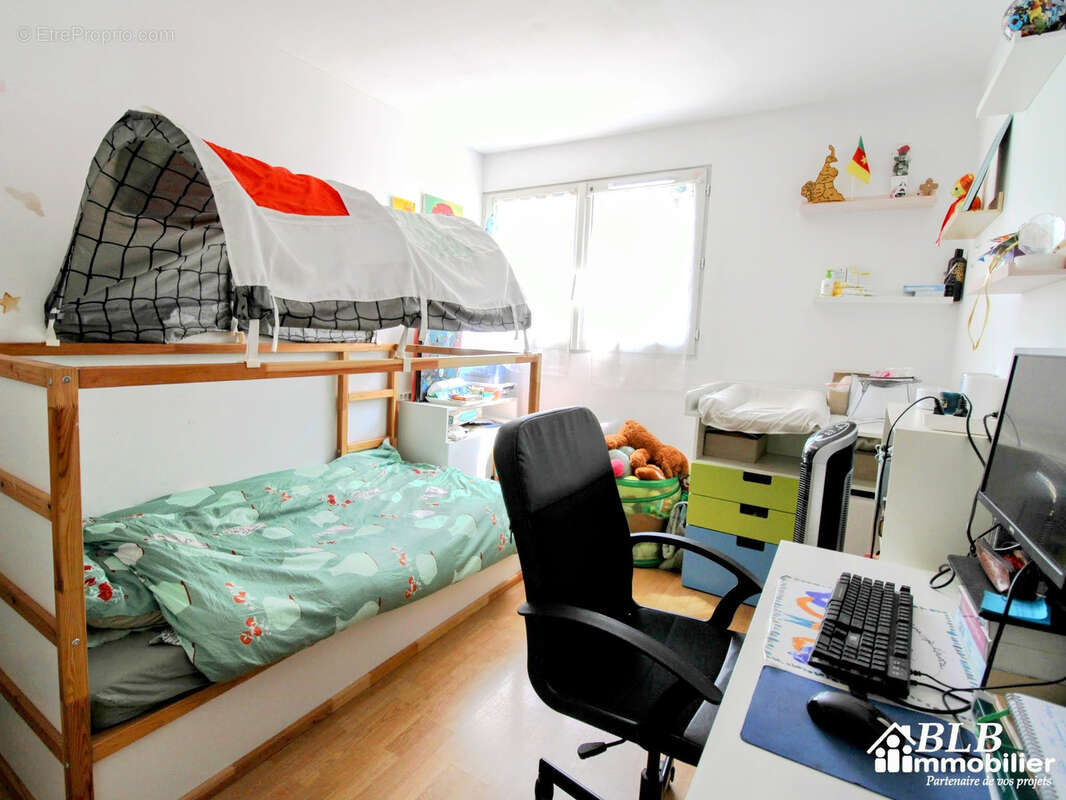 Appartement à MONTIGNY-LE-BRETONNEUX