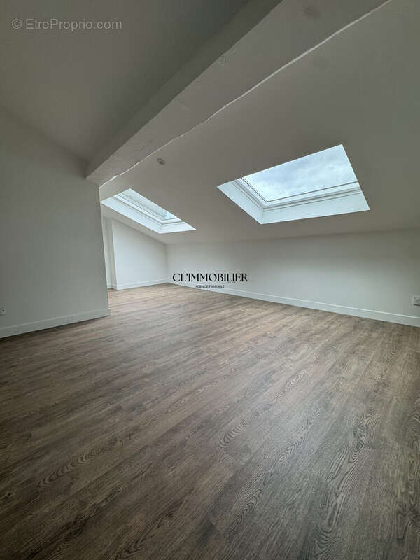 Appartement à SAINT-ETIENNE