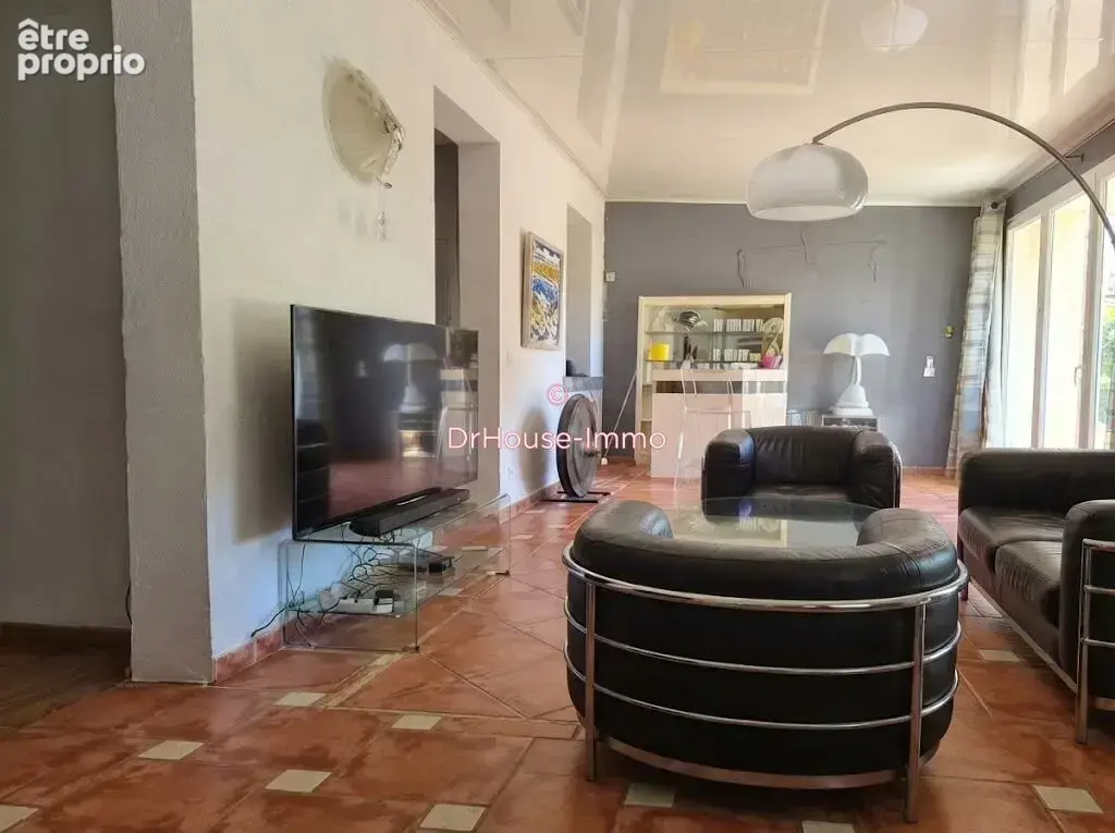 Maison 4 pièces 120 m² à vendre à Hyeres (83400) - photo 25