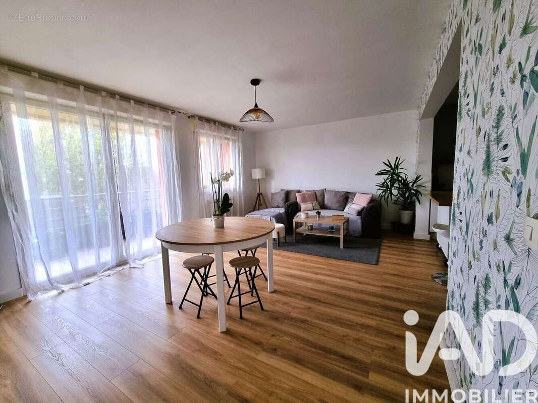 Photo 3 - Appartement à EPERNON