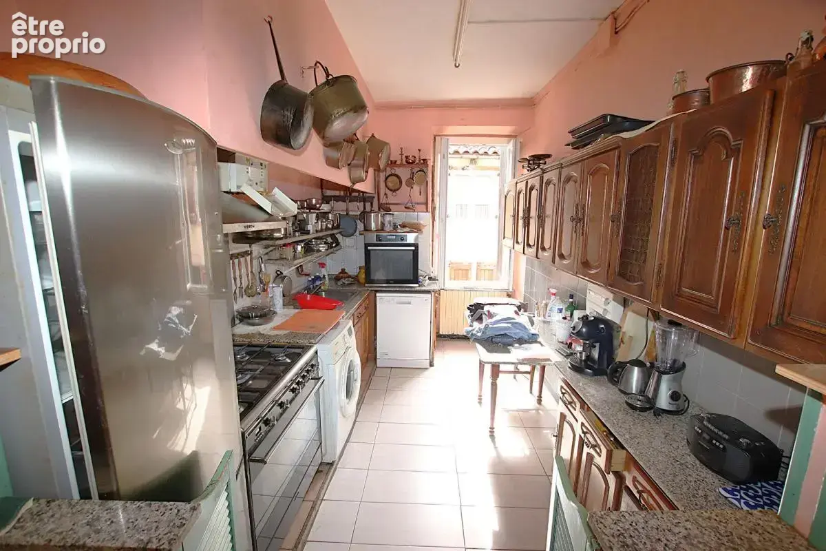 Appartement de caractère de 86 m² type 4 ? Coeur historique de Millau - photo 5