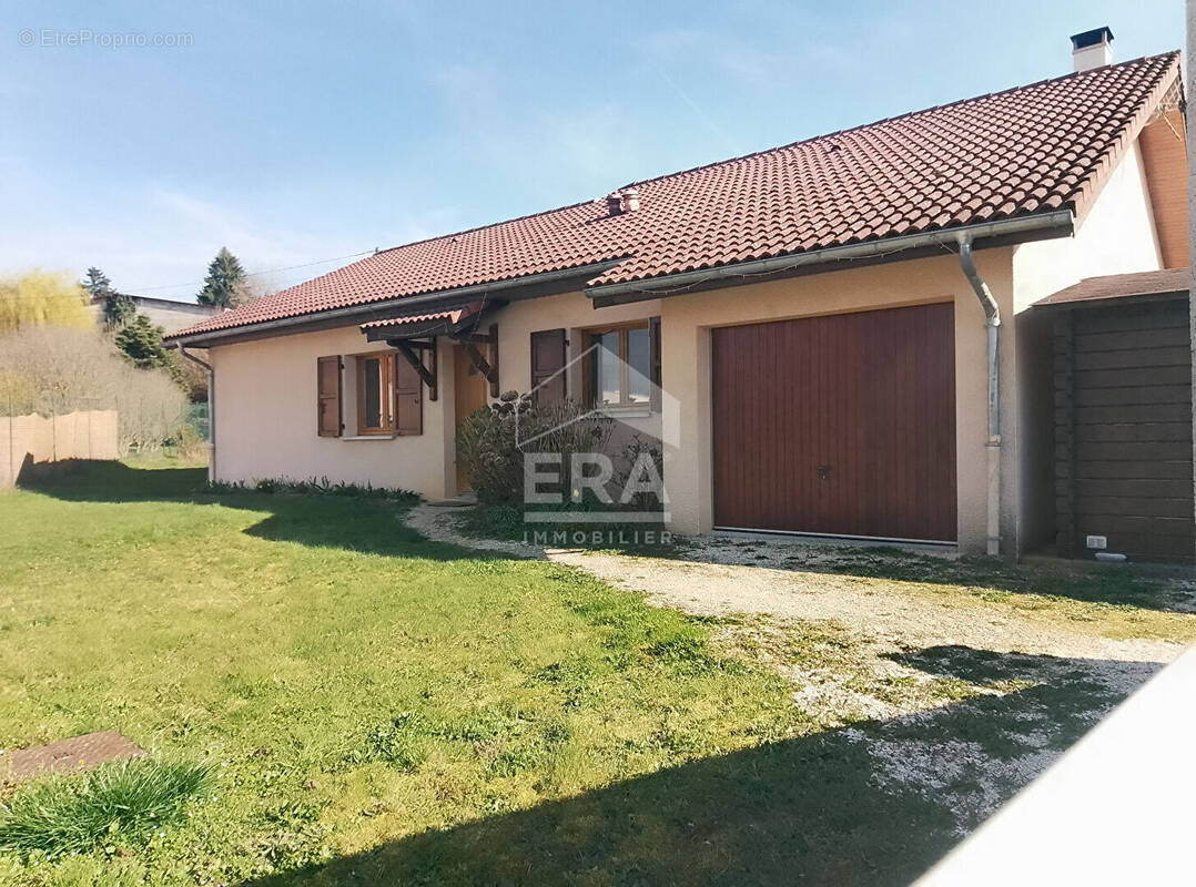 Maison à BIZONNES