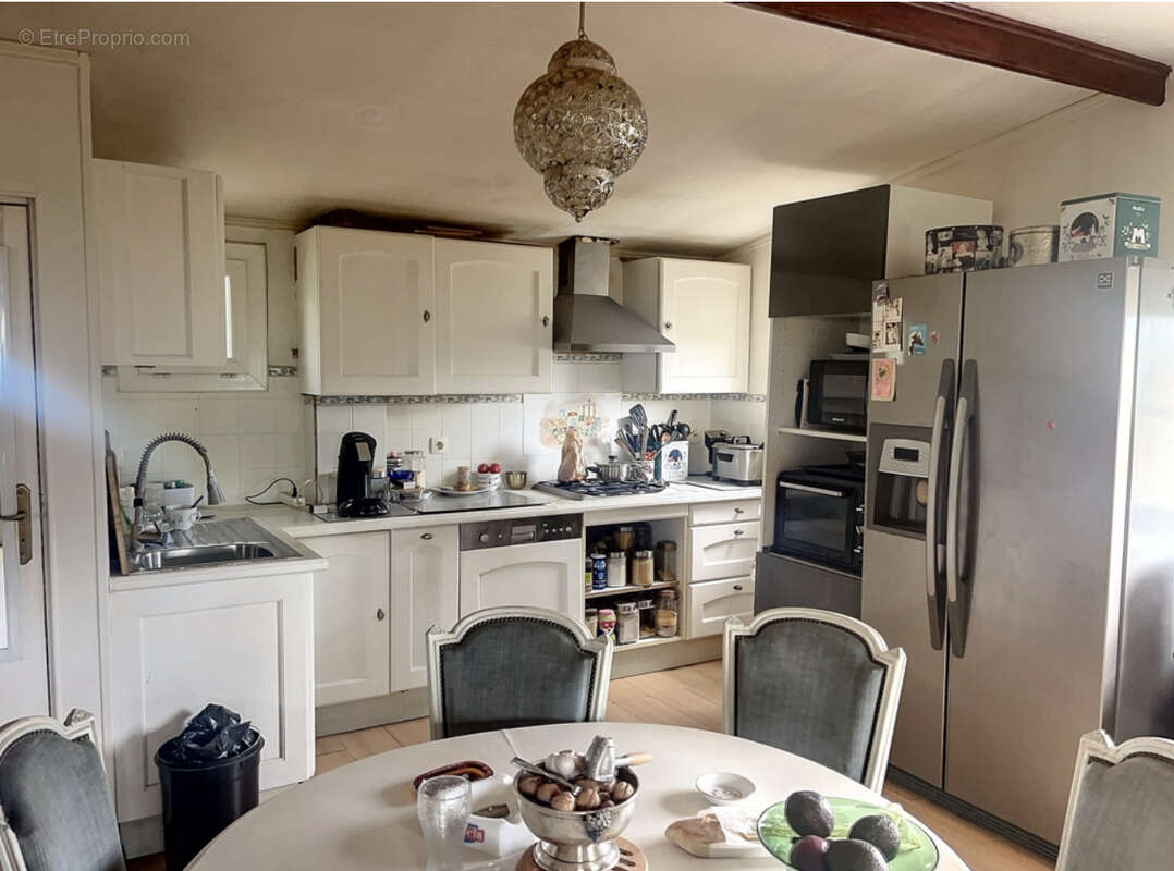 Maison à LE CASTELLET