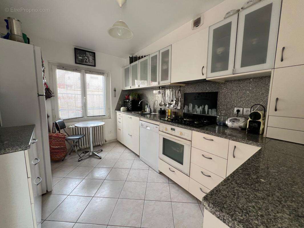 Maison à FERRIERES-EN-BRIE