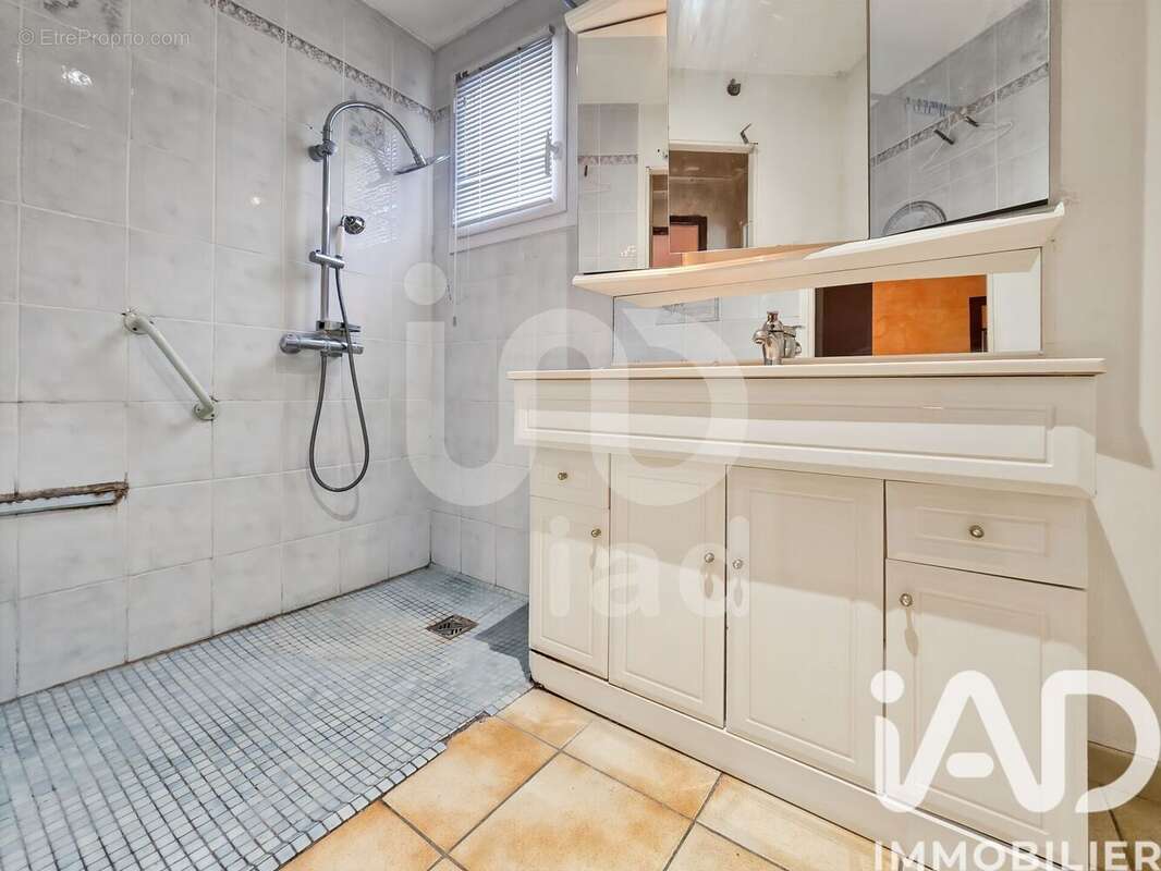 Photo 9 - Maison à NIMES