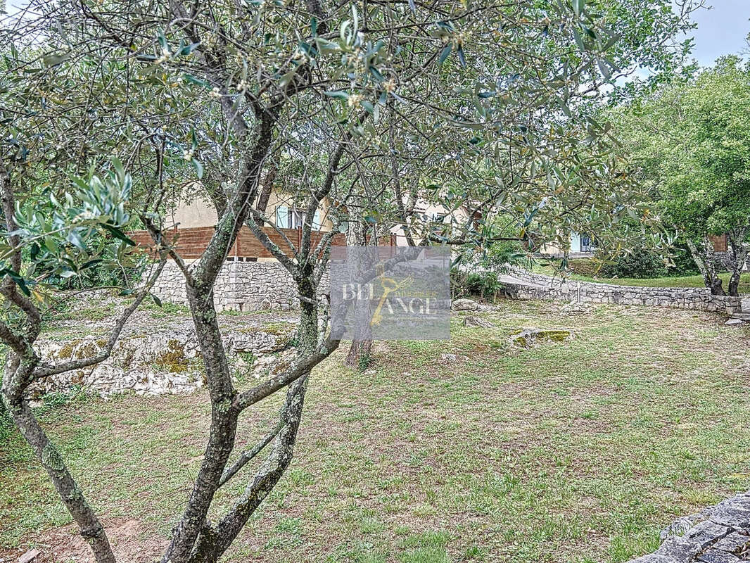 Maison à SAINT-ALBAN-AURIOLLES