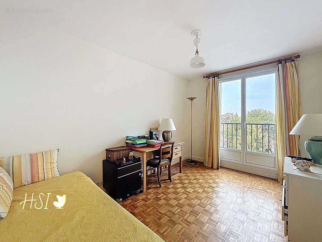 Appartement à COLOMBES