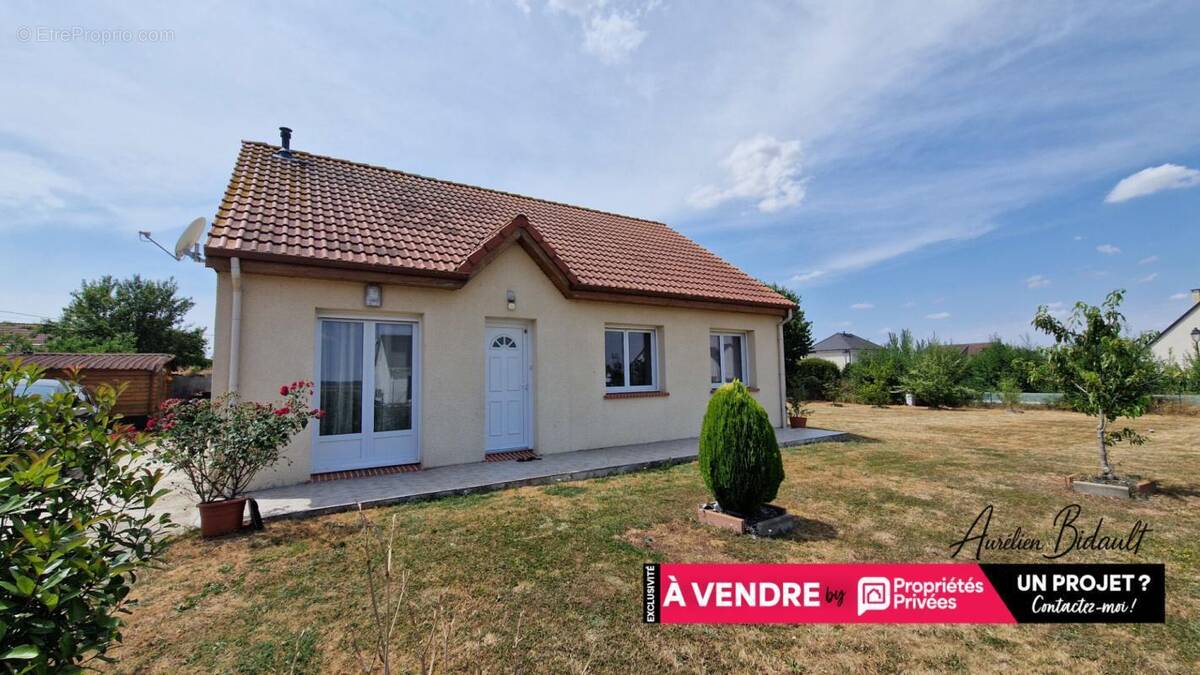 Maison à AVRILLY
