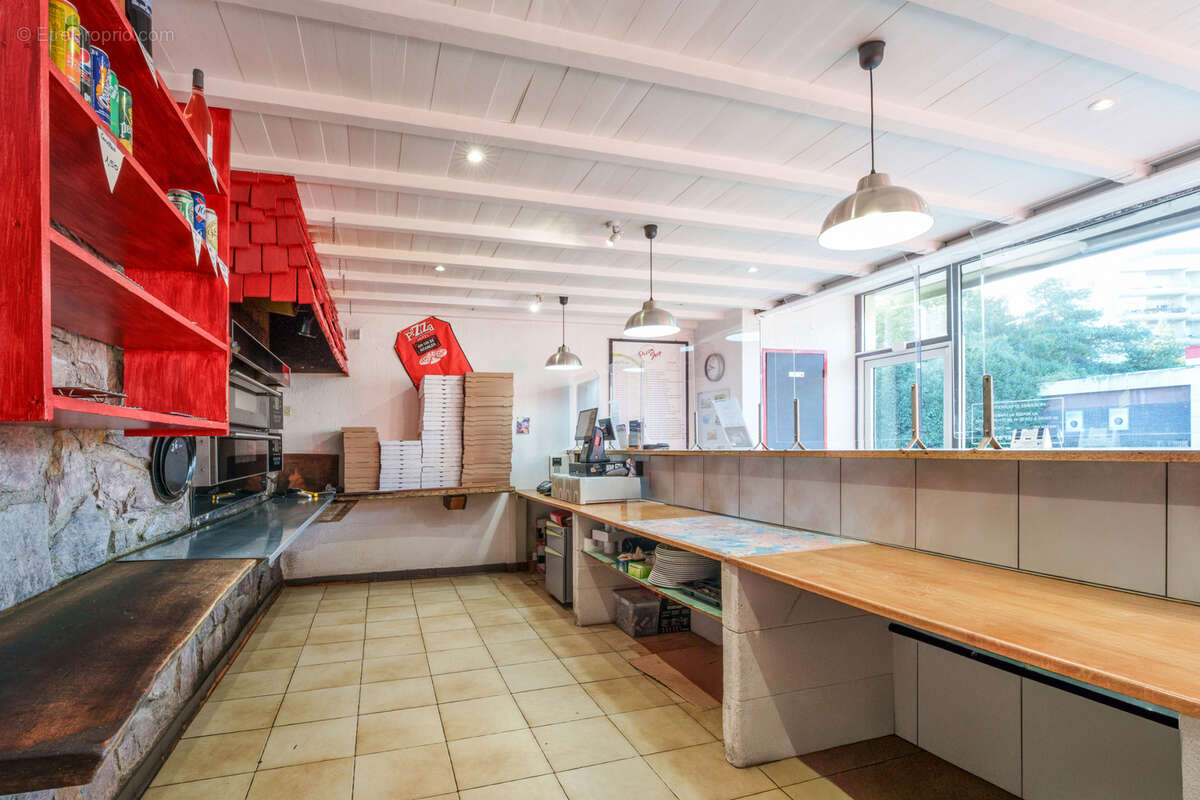 Commerce à JOUE-LES-TOURS