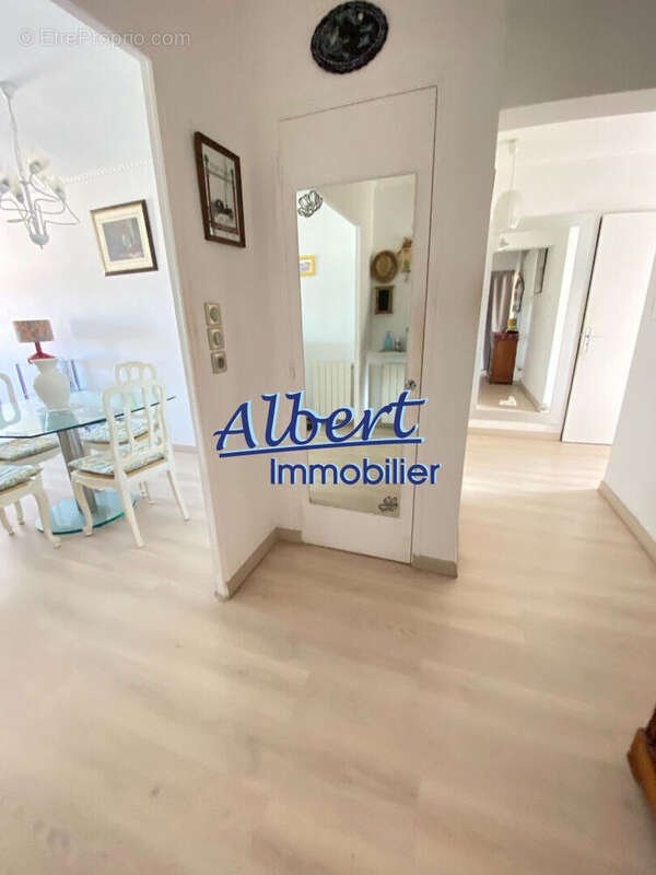 Appartement à OLLIOULES