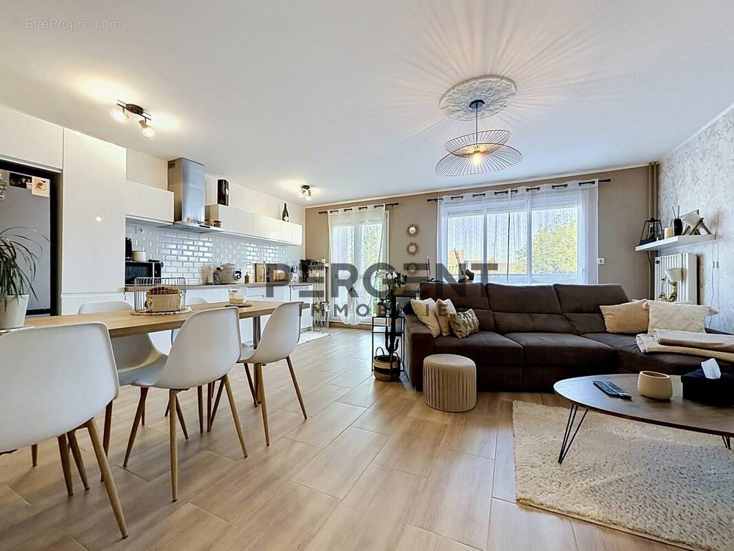 Appartement à CHARLEVILLE-MEZIERES