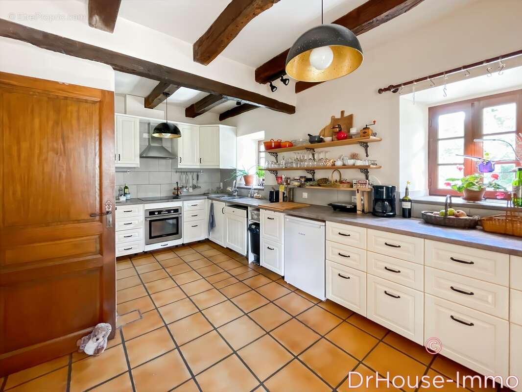 Maison 146 m² à Monceaux-Sur-Dordogne  - photo 18