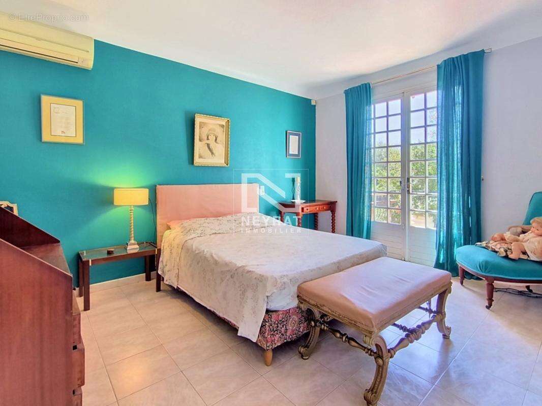Maison de plain pied 3 chambres, piscine, grand terrain - photo 10