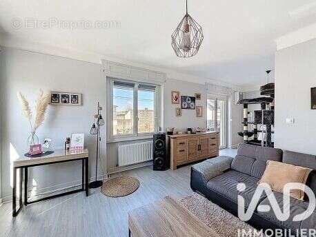 Photo 3 - Appartement à AMNEVILLE