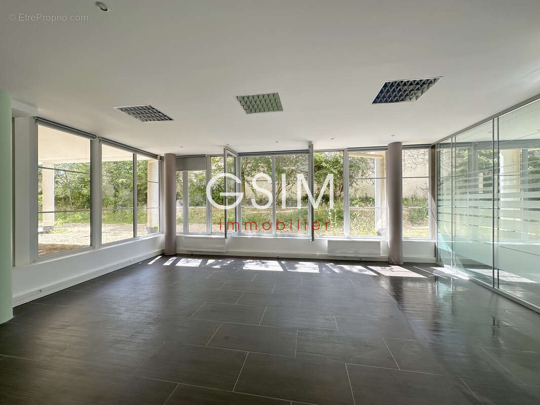 100 m2 de bureaux avec 218 m2 de jardin - photo 5