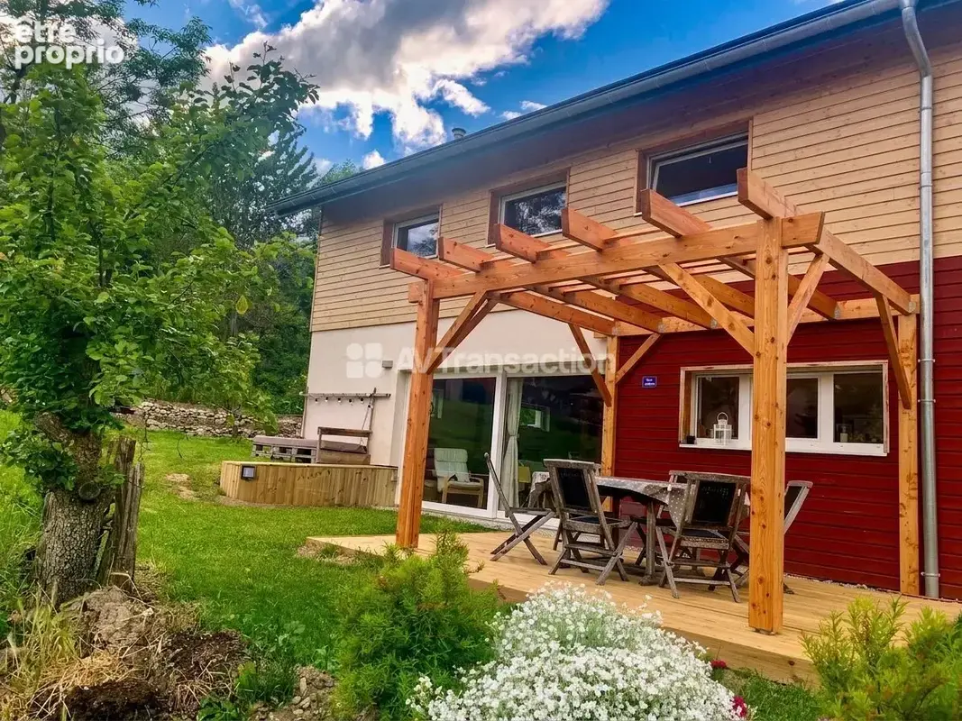 Maison 5 pièces 135 m² à vendre à Chateauroux-Les-Alpes (05380) - photo 2