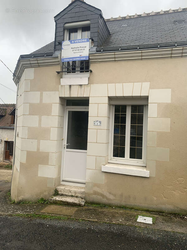 Maison à CHARGE