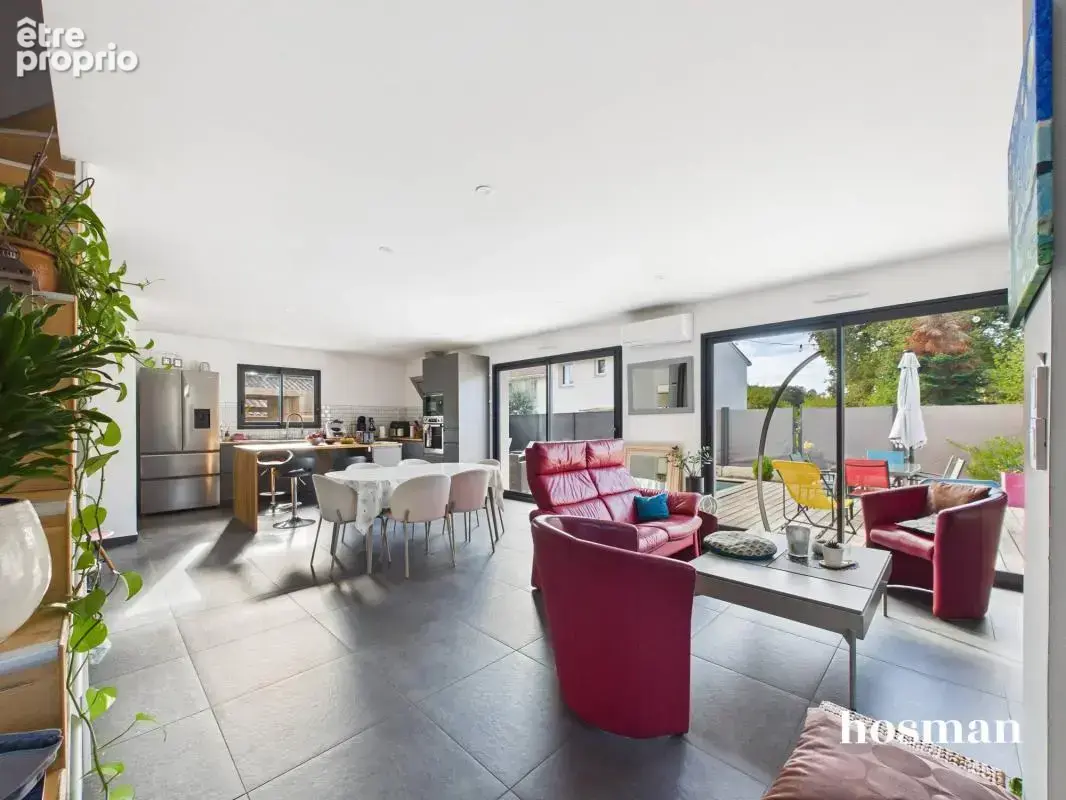 Superbe maison individuelle 6 pièces de 130 m² avec piscine et garage - Très calme - Cenon - photo 2