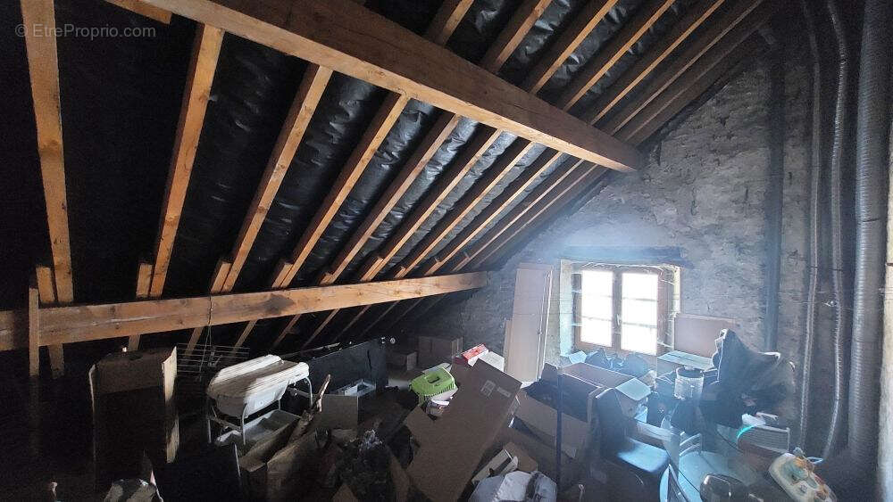 Appartement à SAINT-HIPPOLYTE