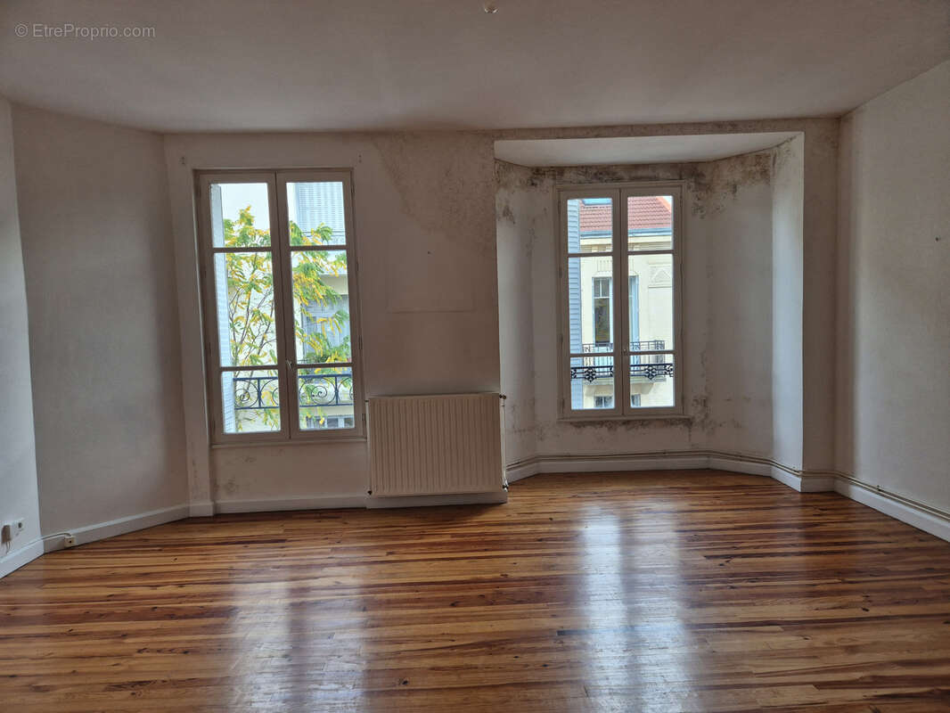 Appartement à VICHY