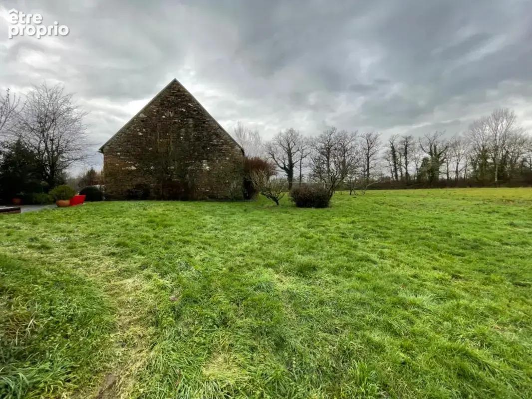 Maison de caractère en pierre, dépendances, accès rivière, 199500€ ! - photo 39