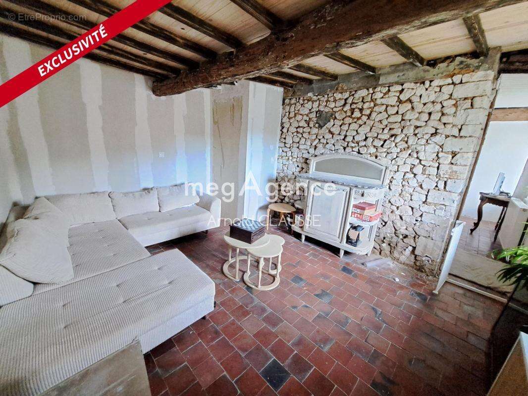 Maison à RAYE-SUR-AUTHIE