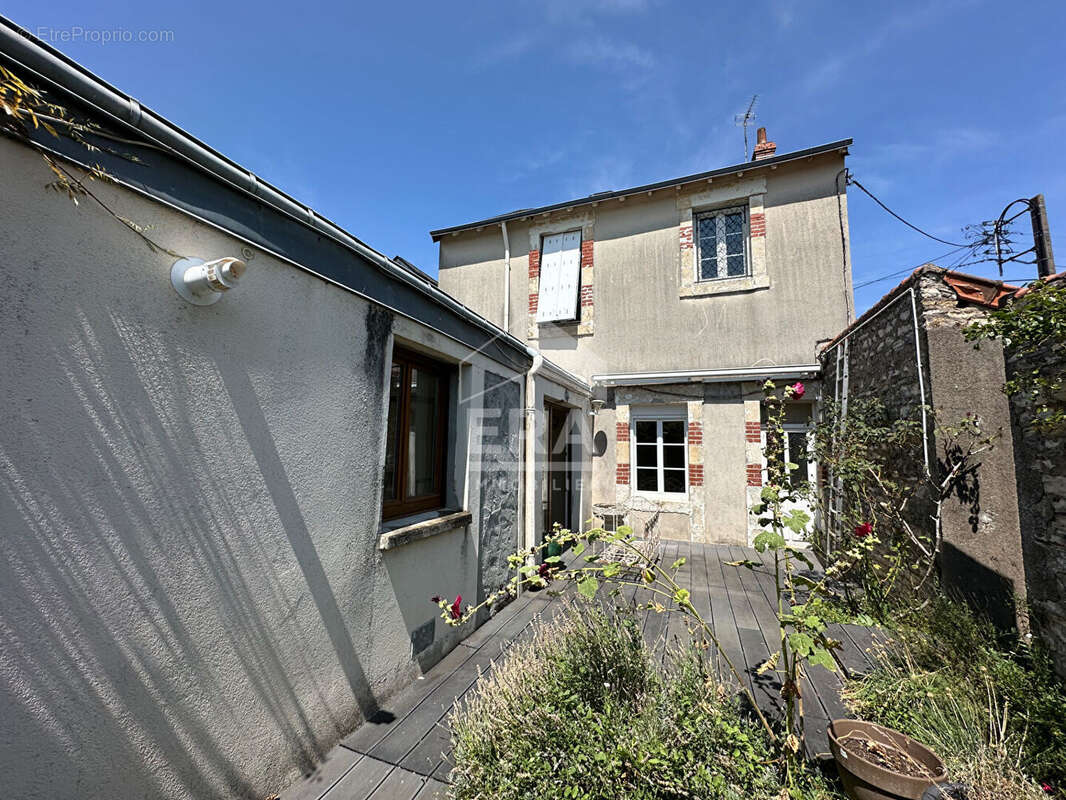 Maison 135m² à châteauroux - photo 6