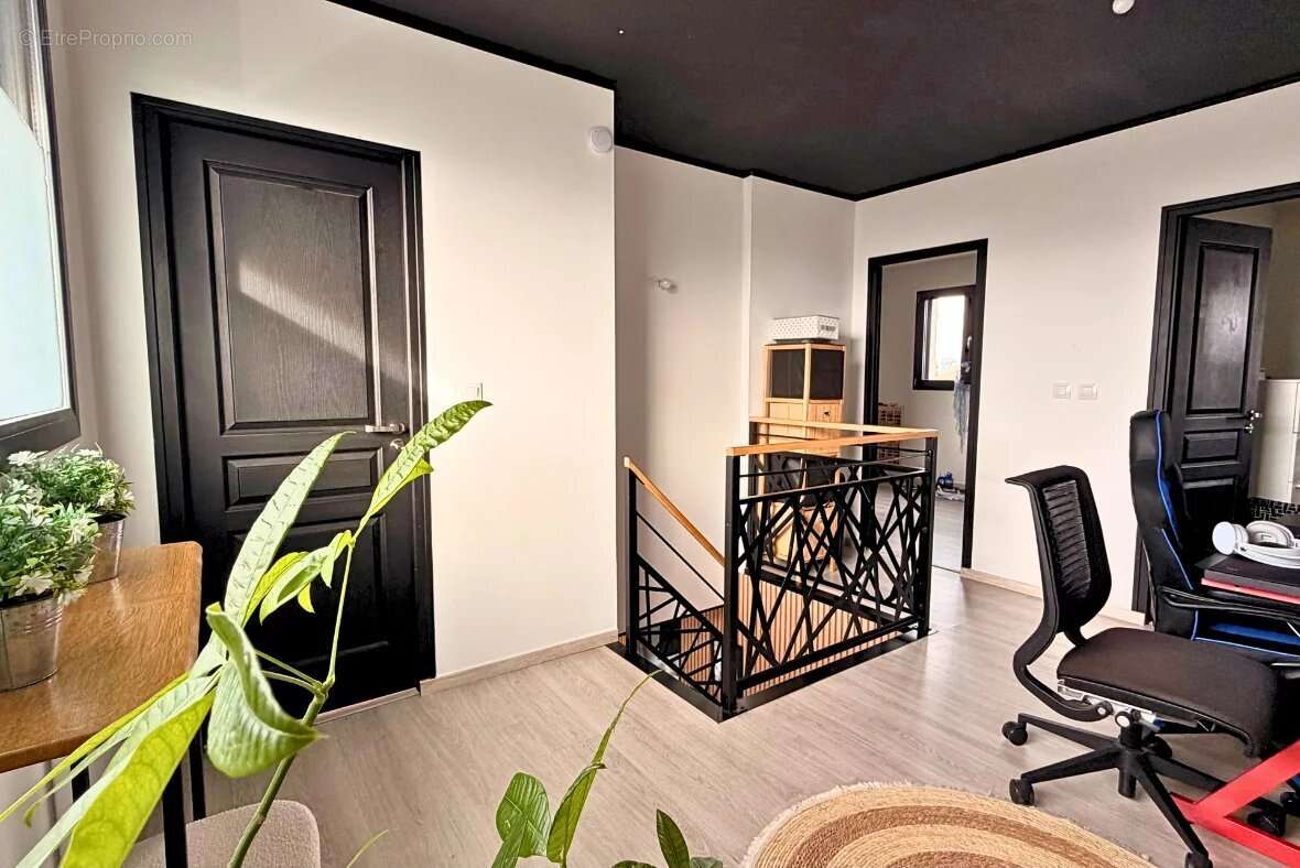 Maison à AUBERCHICOURT