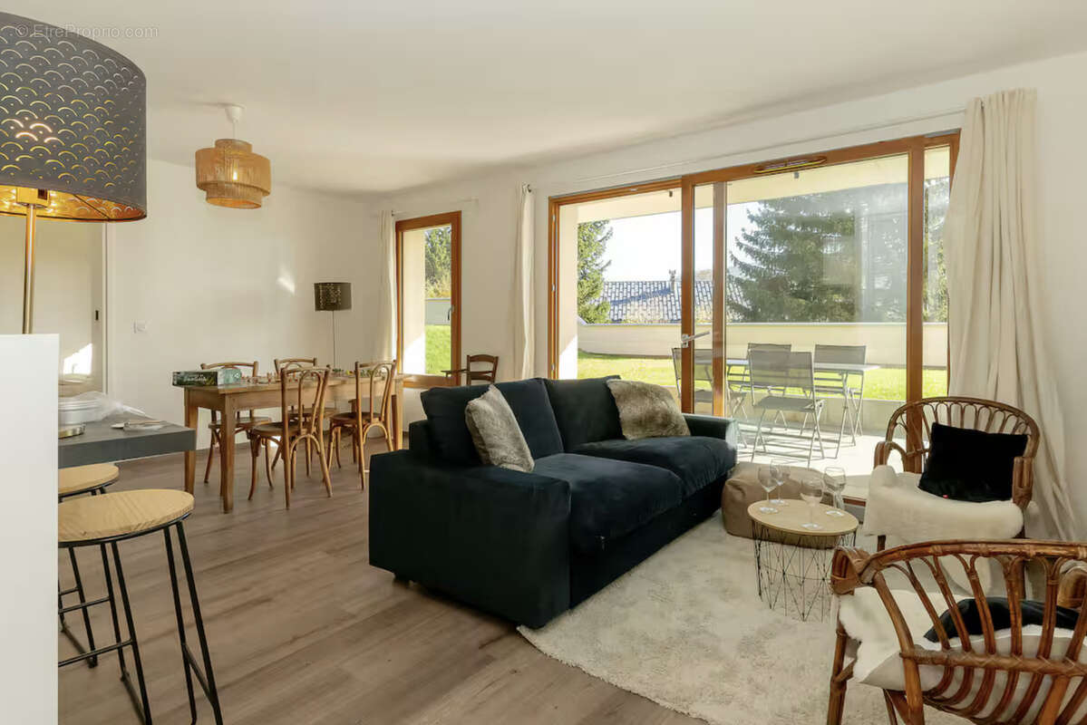 Appartement à LES DESERTS