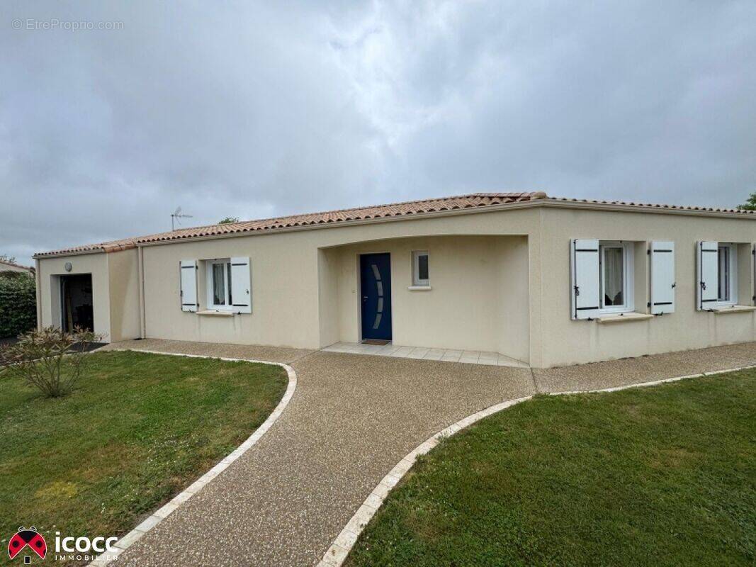 Maison à LAIROUX