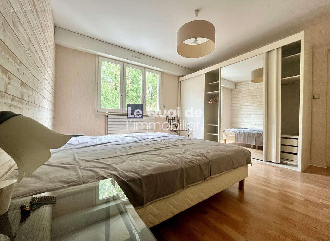 Appartement à SAINT-EGREVE