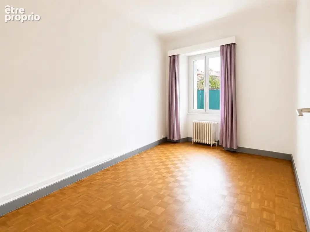 Appartement 5 pièces 110 m² à vendre à Clisson (44190) - photo 5